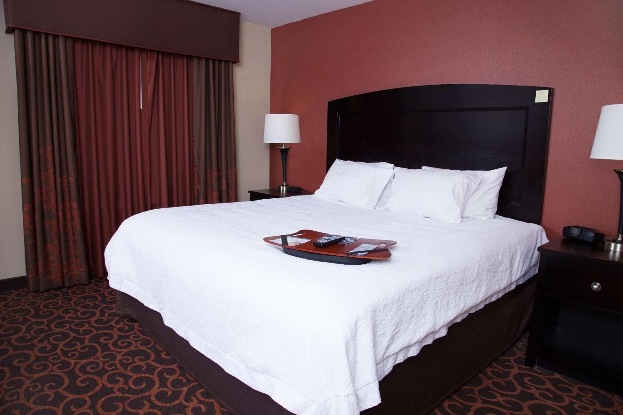 Hotel Hampton & Nd 3*
